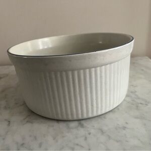 Yorktowne soufflé dish.